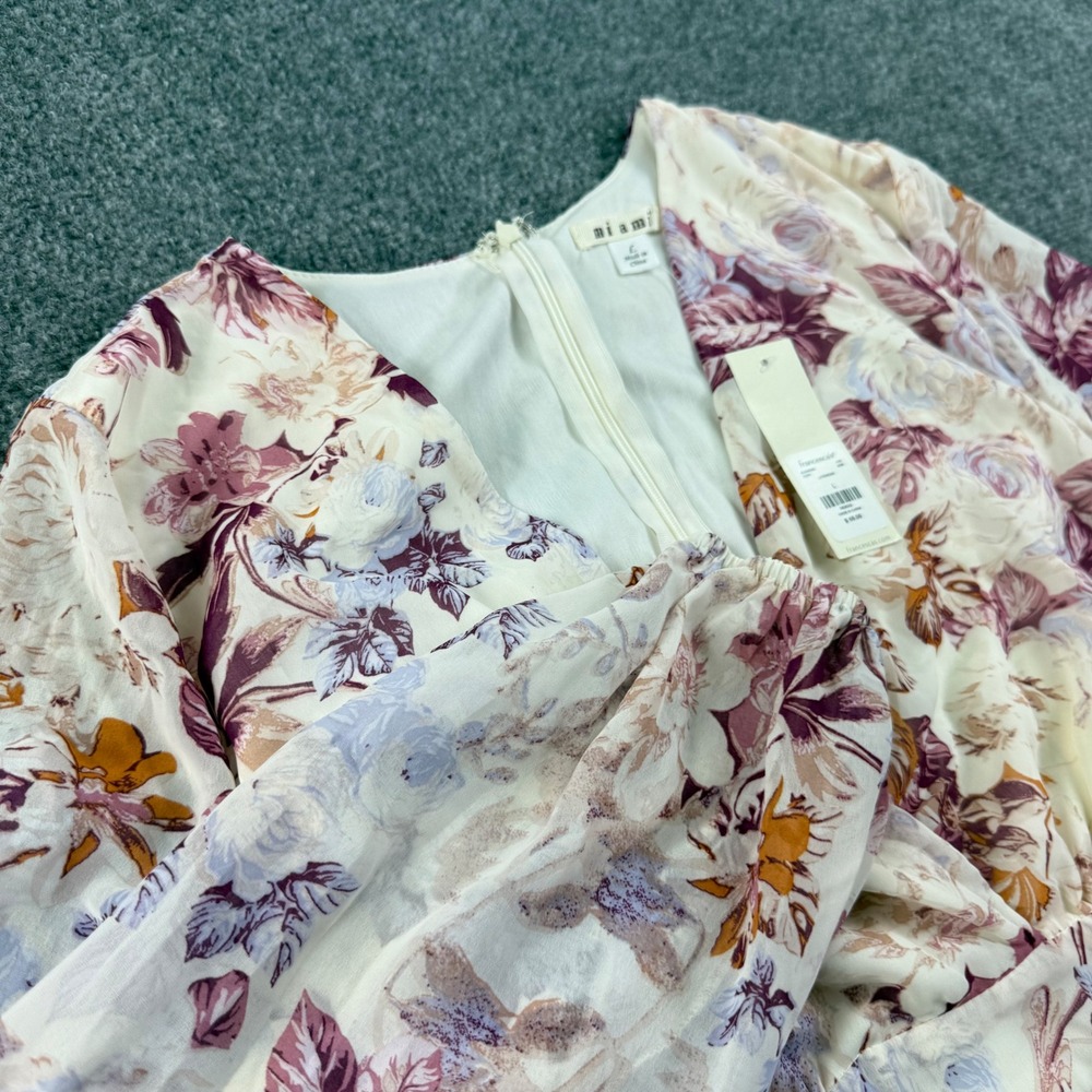 Mi Ami Skort Size Large Ivory Floral Ruffle Tiered Alma Long Sleeve NWT Women's